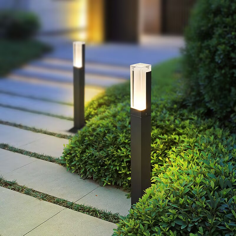 GlowGuide Modern Solar Pathway Light